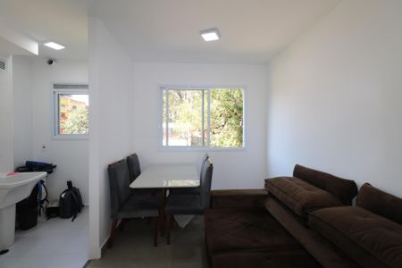 Sala de apartamento à venda com 2 quartos, 43m² em Piraporinha, Diadema