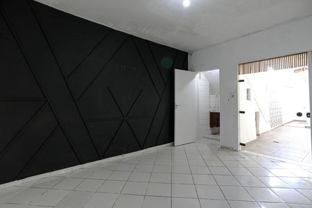 Casa para alugar com 128m², 3 quartos e 1 vaga Casa para alugar com 128m², 3 quartos e 1 vagaSala