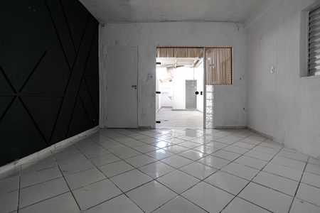 Casa para alugar com 128m², 3 quartos e 1 vaga Casa para alugar com 128m², 3 quartos e 1 vagaSala