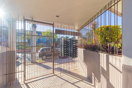 Apartamento à venda com 183m², 3 quartos e 1 vaga Apartamento à venda com 183m², 3 quartos e 1 vagaÁrea externa/Portaria