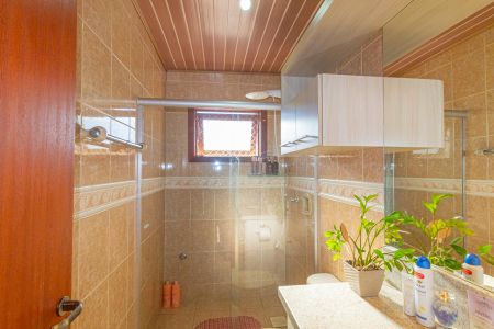 Apartamento à venda com 183m², 3 quartos e 1 vaga Apartamento à venda com 183m², 3 quartos e 1 vagaBanheiro da Suíte