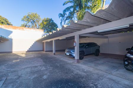 Apartamento à venda com 183m², 3 quartos e 1 vaga Apartamento à venda com 183m², 3 quartos e 1 vagaGaragem
