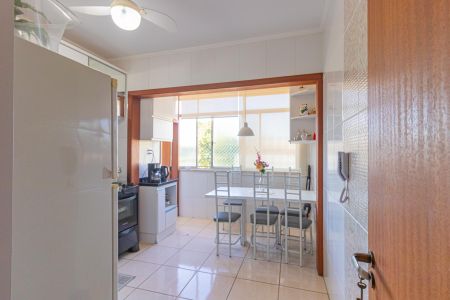 Apartamento à venda com 183m², 3 quartos e 1 vaga Apartamento à venda com 183m², 3 quartos e 1 vagaCozinha