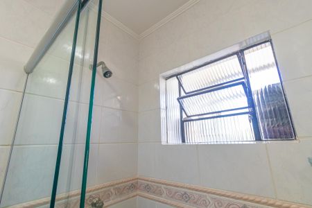 Apartamento à venda com 183m², 3 quartos e 1 vaga Apartamento à venda com 183m², 3 quartos e 1 vagaBanheiro Social