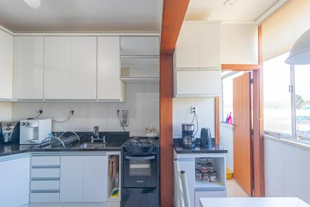 Apartamento à venda com 183m², 3 quartos e 1 vaga Apartamento à venda com 183m², 3 quartos e 1 vagaCozinha