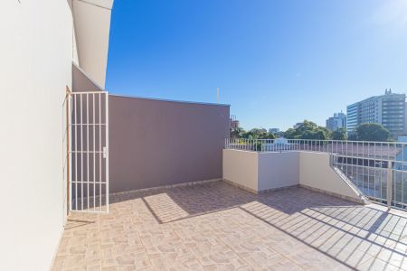 Apartamento à venda com 183m², 3 quartos e 1 vaga Apartamento à venda com 183m², 3 quartos e 1 vagaTerraço