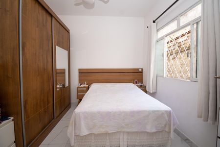 Casa à venda com 225m², 3 quartos e 6 vagas Casa à venda com 225m², 3 quartos e 6 vagasQuarto Suíte