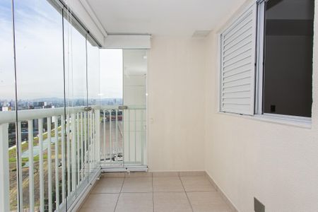 Apartamento à venda com 73m², 3 quartos e 1 vaga Apartamento à venda com 73m², 3 quartos e 1 vagaVaranda