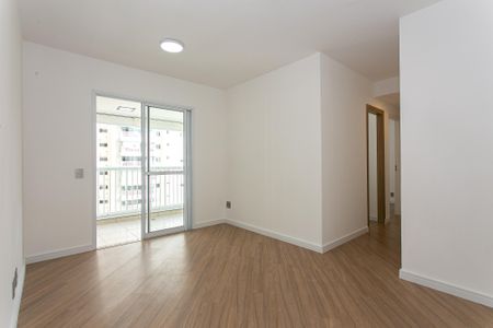 Apartamento à venda com 73m², 3 quartos e 1 vaga Apartamento à venda com 73m², 3 quartos e 1 vagaSala