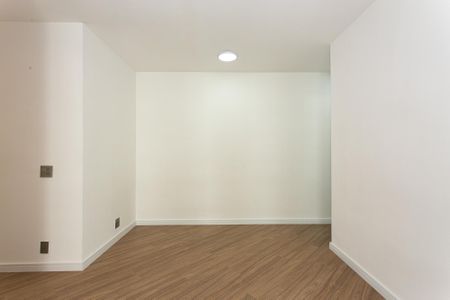 Apartamento à venda com 73m², 3 quartos e 1 vaga Apartamento à venda com 73m², 3 quartos e 1 vagaSala