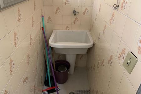Apartamento para alugar com 65m², 2 quartos e 1 vaga Apartamento para alugar com 65m², 2 quartos e 1 vagaCozinha e Área de Serviço