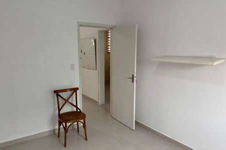 Quarto 1 de apartamento para alugar com 2 quartos, 65m² em José Menino, Santos