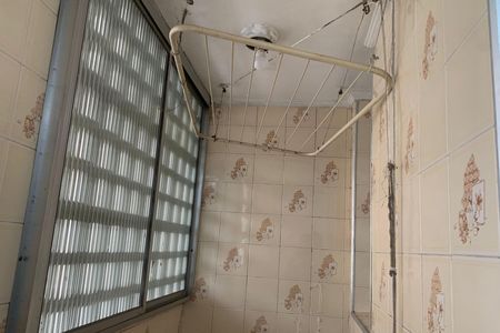Apartamento para alugar com 65m², 2 quartos e 1 vaga Apartamento para alugar com 65m², 2 quartos e 1 vagaCozinha e Área de Serviço