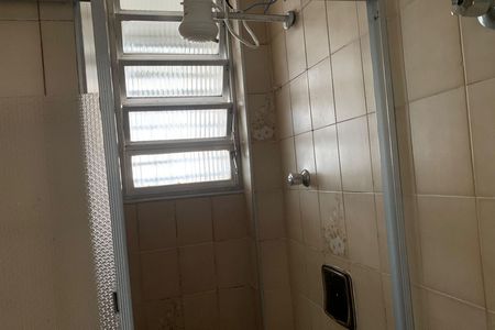 Apartamento para alugar com 65m², 2 quartos e 1 vaga Apartamento para alugar com 65m², 2 quartos e 1 vagaBanheiro