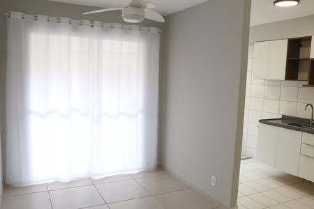 Apartamento para alugar com 43m², 2 quartos e sem vagasala