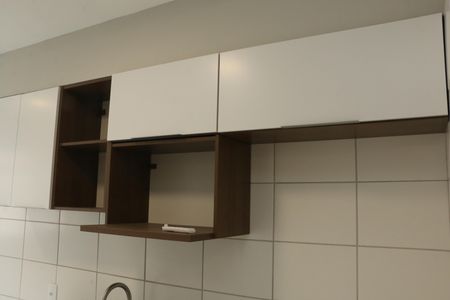 Apartamento para alugar com 43m², 2 quartos e sem vagaCozinha - Armários