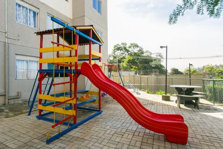 Apartamento para alugar com 42m², 2 quartos e sem vagaÁrea comum - Playground