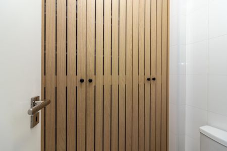 Apartamento à venda com 100m², 3 quartos e 3 vagas Apartamento à venda com 100m², 3 quartos e 3 vagasBanheiro de Serviço