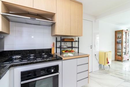 Apartamento à venda com 100m², 3 quartos e 3 vagas Apartamento à venda com 100m², 3 quartos e 3 vagasCozinha