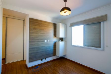 Apartamento à venda com 133m², 3 quartos e 2 vagas Apartamento à venda com 133m², 3 quartos e 2 vagasQuarto 1 - Suíte
