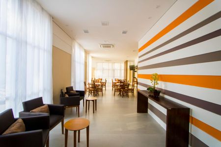 Apartamento à venda com 133m², 3 quartos e 2 vagas Apartamento à venda com 133m², 3 quartos e 2 vagasÁrea comum - Salão de festas