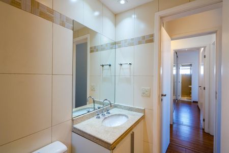 Apartamento à venda com 133m², 3 quartos e 2 vagas Apartamento à venda com 133m², 3 quartos e 2 vagasBanheiro do quarto 3