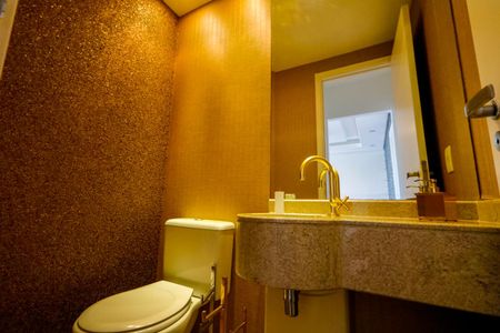Apartamento à venda com 133m², 3 quartos e 2 vagas Apartamento à venda com 133m², 3 quartos e 2 vagasLavabo