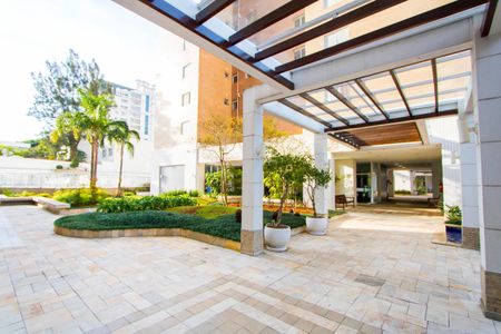 Apartamento à venda com 133m², 3 quartos e 2 vagas Apartamento à venda com 133m², 3 quartos e 2 vagasÁrea comum