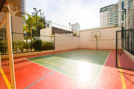 Apartamento à venda com 133m², 3 quartos e 2 vagas Apartamento à venda com 133m², 3 quartos e 2 vagasÁrea comum - Quara esportiva 1