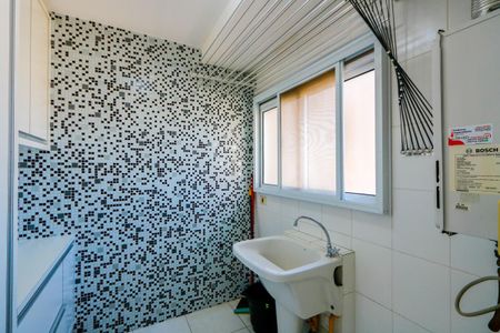 Apartamento à venda com 133m², 3 quartos e 2 vagas Apartamento à venda com 133m², 3 quartos e 2 vagasÁrea de serviço