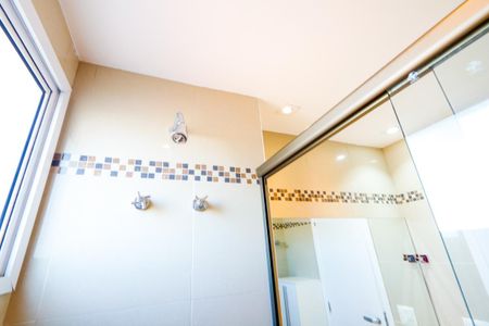 Apartamento à venda com 133m², 3 quartos e 2 vagas Apartamento à venda com 133m², 3 quartos e 2 vagasBanheiro do quarto 1