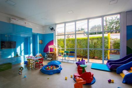 Apartamento à venda com 133m², 3 quartos e 2 vagas Apartamento à venda com 133m², 3 quartos e 2 vagasÁrea comum - Brinquedoteca