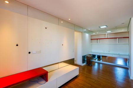 Apartamento à venda com 133m², 3 quartos e 2 vagas Apartamento à venda com 133m², 3 quartos e 2 vagasSala