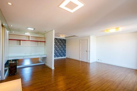 Apartamento à venda com 133m², 3 quartos e 2 vagas Apartamento à venda com 133m², 3 quartos e 2 vagasSala