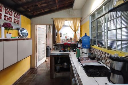 Casa à venda com 250m², 3 quartos e 4 vagas Casa à venda com 250m², 3 quartos e 4 vagasÁrea gourmet
