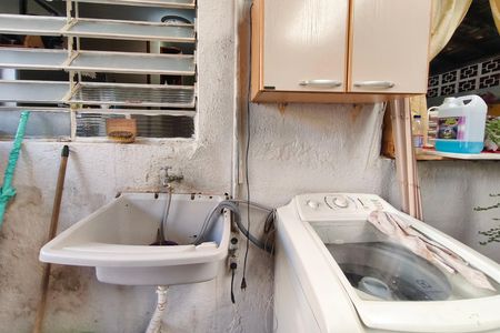 Casa à venda com 250m², 3 quartos e 4 vagas Casa à venda com 250m², 3 quartos e 4 vagasÁrea de Serviço