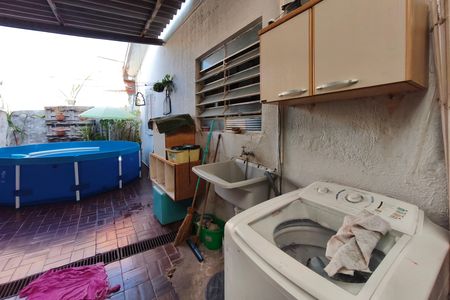 Casa à venda com 250m², 3 quartos e 4 vagas Casa à venda com 250m², 3 quartos e 4 vagasÁrea de Serviço