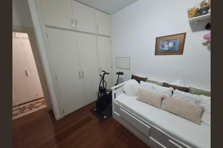 Apartamento à venda com 230m², 4 quartos e 3 vagas