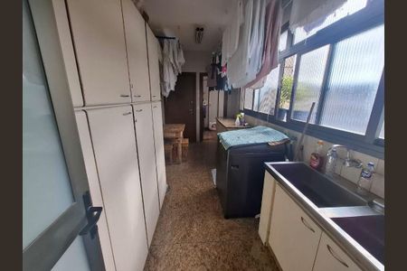 Apartamento à venda com 230m², 4 quartos e 3 vagas