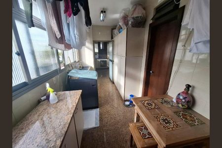 Apartamento à venda com 230m², 4 quartos e 3 vagas