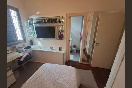 Apartamento à venda com 230m², 4 quartos e 3 vagas