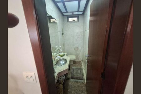 Apartamento à venda com 230m², 4 quartos e 3 vagas