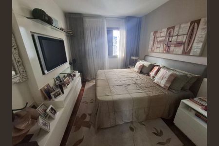 Apartamento à venda com 230m², 4 quartos e 3 vagas