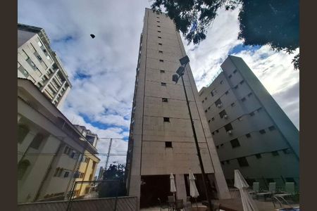 Apartamento à venda com 230m², 4 quartos e 3 vagas