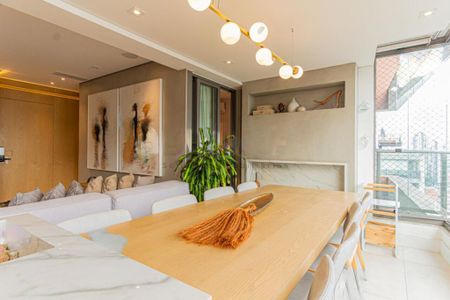 Apartamento à venda com 3 quartos, 131m² em Brooklin, São Paulo