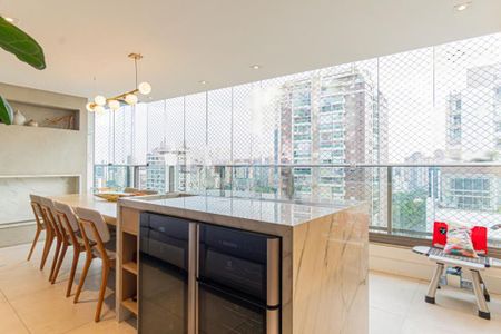 Apartamento à venda com 131m², 3 quartos e 3 vagas