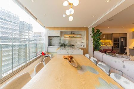 Apartamento à venda com 131m², 3 quartos e 3 vagas
