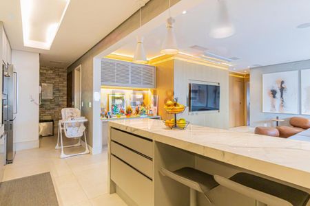 Apartamento à venda com 131m², 3 quartos e 3 vagas
