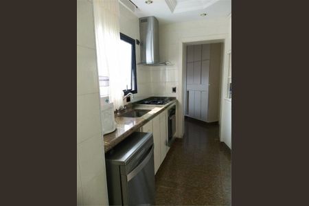 Apartamento à venda com 138m², 3 quartos e 3 vagas