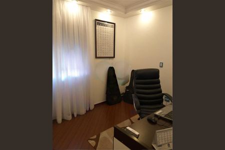 Apartamento à venda com 138m², 3 quartos e 3 vagas
